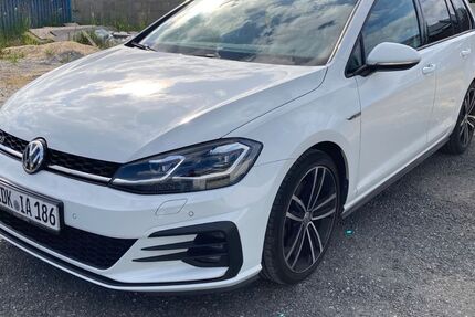 VW Golf 144.000 km 14.700 &euro; Hohenahr 35644