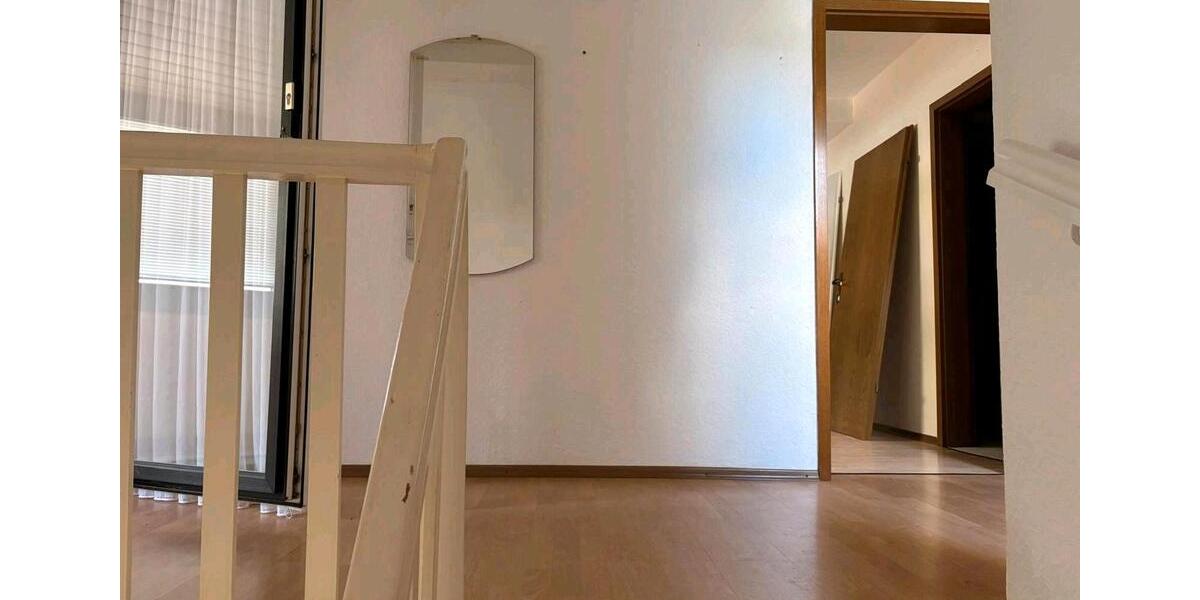 Einfamilienhaus Lahnau - 5 Zimmer, 175 m&sup2;, 320.000&euro; | Angebot:27081680