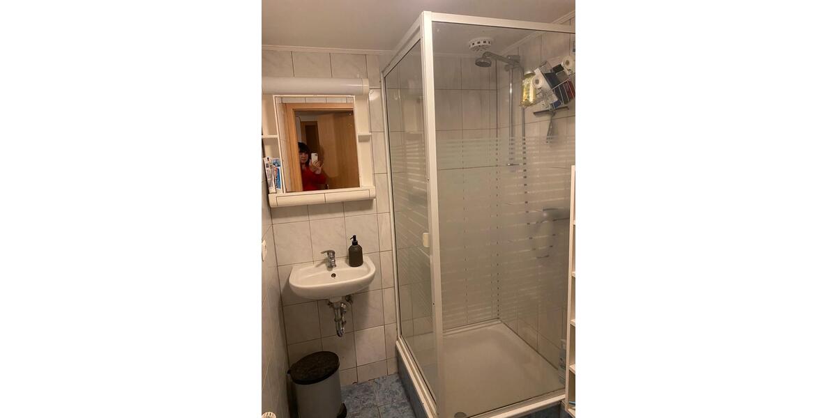 Dachgeschoßwohnung Gießen Wieseck - 15 Zimmer, 15 m&sup2;, 420&euro; | Angebot:25790590