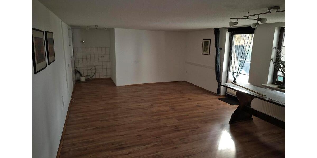 Mehrfamilienhaus, Wohnhaus Burgwald - 8 Zimmer, 211 m&sup2;, 325.000&euro; | Angebot:24489183