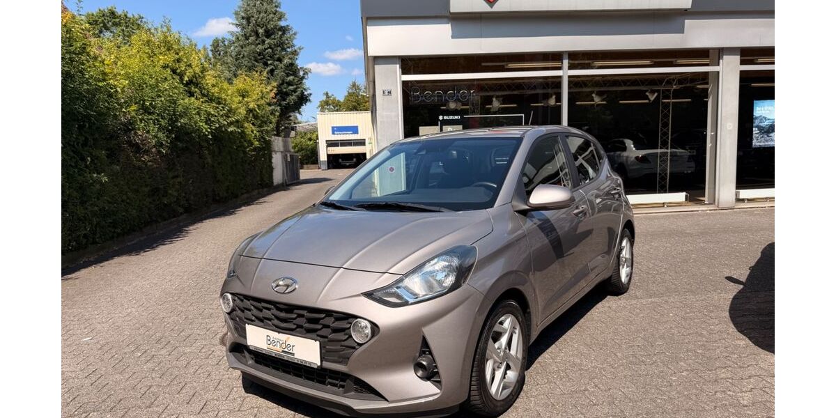 Hyundai i10 30.600 km 15.700 &euro; Giessen 35396