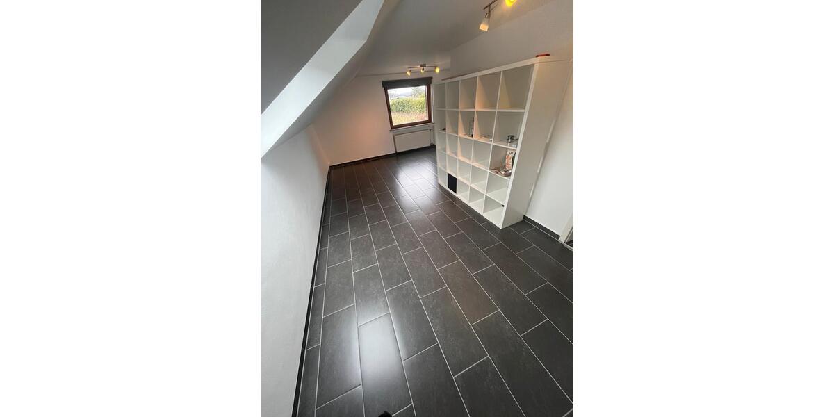 Maisonettenwohnung Dautphetal - 6 Zimmer, 170 m&sup2;, 1.564&euro; | Angebot:25286638