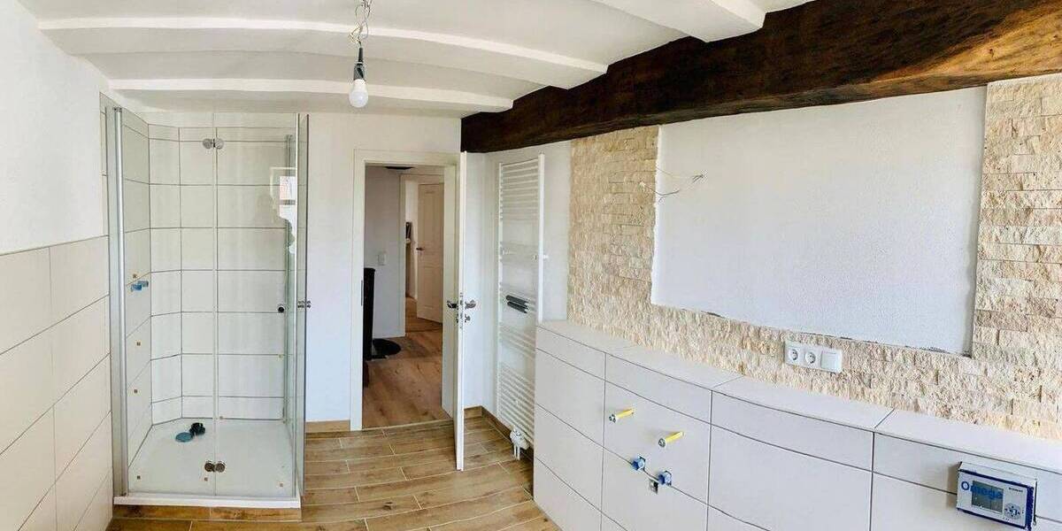 Einfamilienhaus Grünberg - 5 Zimmer, 130 m&sup2;, 419.000&euro; | Angebot:25996829