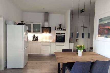 Wohnung Gießen - 2 Zimmer, 48 m&sup2;, 700&euro; | Angebot:27331752