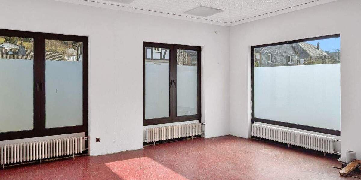 Mehrfamilienhaus, Wohnhaus Steffenberg Obereisenhausen - 168.000&euro; | Angebot:25834681