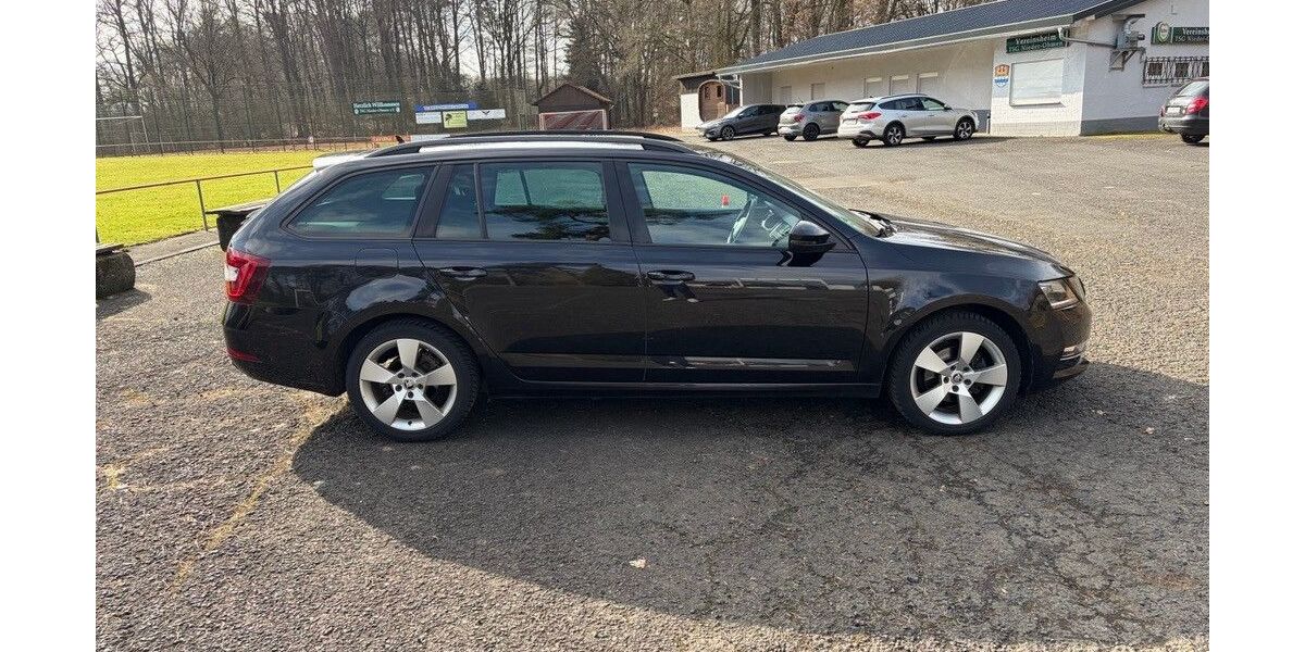 Skoda Octavia 115.000 km 12.000 &euro; Nieder-Ohmen 35325