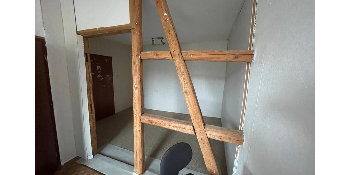 Etagenwohnung Antrifttal - 6 Zimmer, 146 m&sup2;, 800&euro; | Angebot:25885743