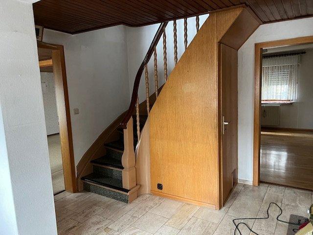 Einfamilienhaus Battenberg (Eder) - 6 Zimmer, 149 m&sup2;, 119.000&euro; | Angebot:26042292