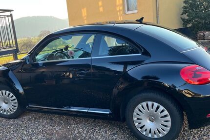 VW Beetle 125.000 km 9.990 &euro; Allendorf 35108