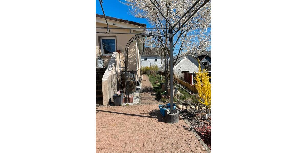 Einfamilienhaus Bad Laasphe - 6 Zimmer, 168 m&sup2;, 245.000&euro; | Angebot:20181582