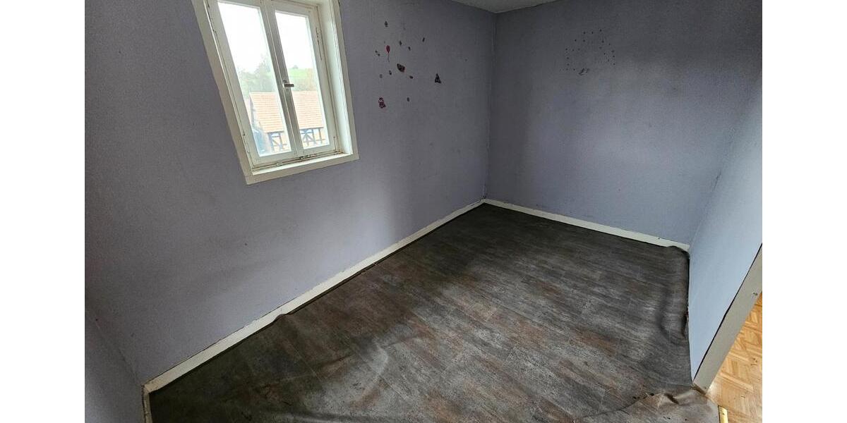 Einfamilienhaus Frankenberg (Eder) - 7 Zimmer, 120 m&sup2;, 21.999&euro; | Angebot:26099651