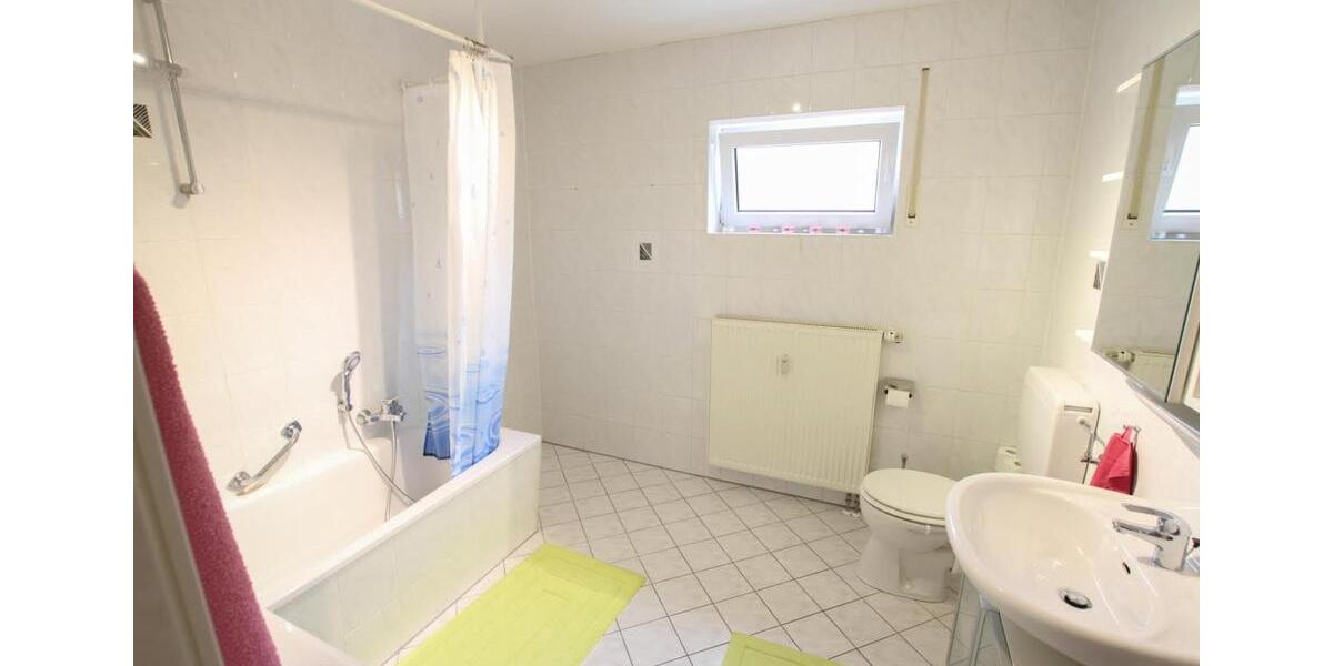 Erdgeschoßwohnung Breidenbach - 1 Zimmer, 38 m&sup2;, 320&euro; | Angebot:25403314