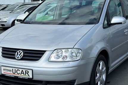 VW Touran 219.000 km 2.999 &euro; Dautphetal-Friedensdorf 35232