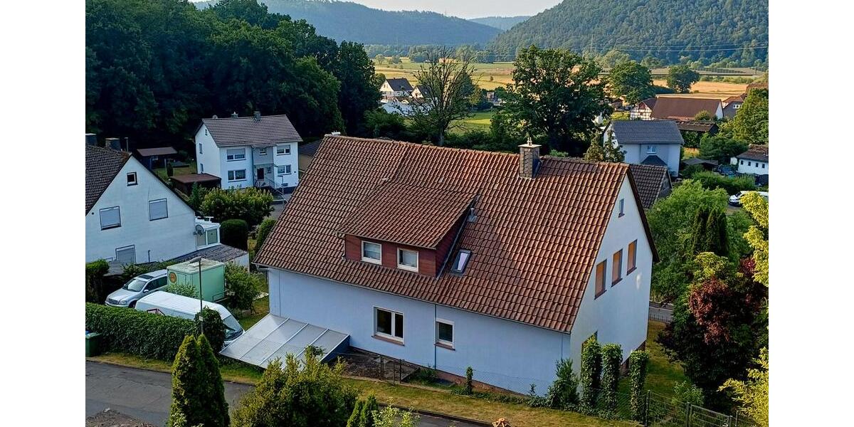 Einfamilienhaus Lahntal - 9 Zimmer, 235 m&sup2;, 360.000&euro; | Angebot:27111658