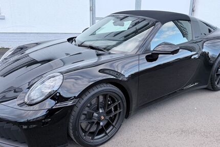 Porsche 992 7.800 km 192.900 &euro; Gießen 35394