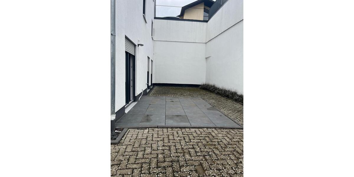 Erdgeschoßwohnung Staufenberg - 3.5 Zimmer, 80 m&sup2;, 269.000&euro; | Angebot:25973414