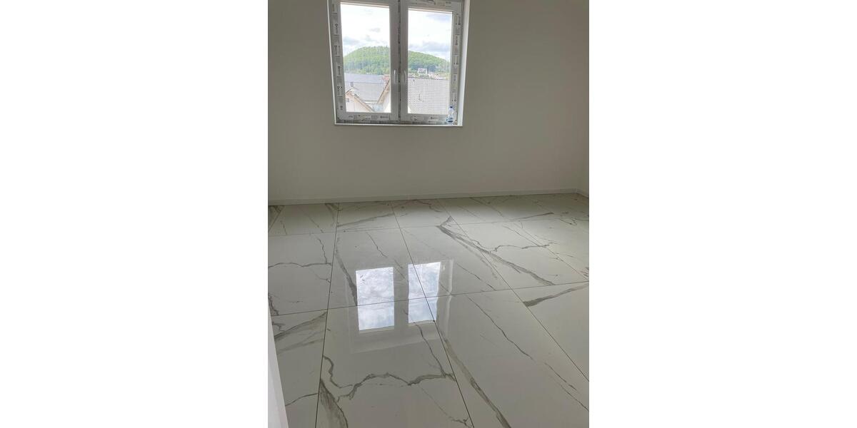 Erdgeschoßwohnung Battenberg (Eder) - 2 Zimmer, 70 m&sup2;, 680&euro; | Angebot:25392005