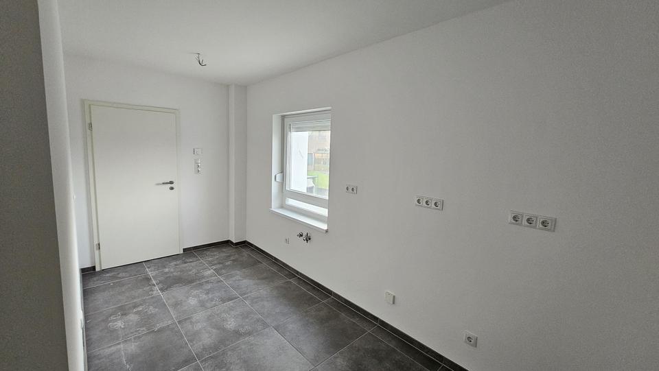 Etagenwohnung Grünberg - 2 Zimmer, 80 m&sup2;, 800&euro; | Angebot:25755736