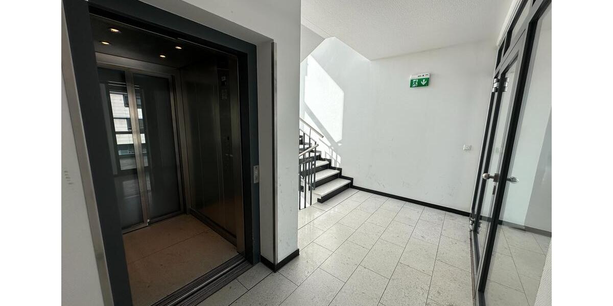 Etagenwohnung Gießen - 1 Zimmer, 25 m&sup2;, 415&euro; | Angebot:26003354