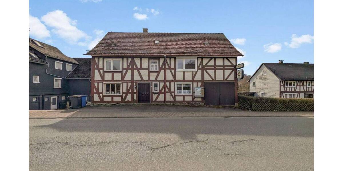 Einfamilienhaus Hatzfeld (Eder) Hatzfeld - 6 Zimmer, 154 m&sup2;, 46.725&euro; | Angebot:25985185