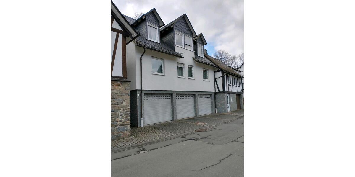 Etagenwohnung Bad Laasphe - 2.5 Zimmer, 75 m&sup2;, 500&euro; | Angebot:25924148