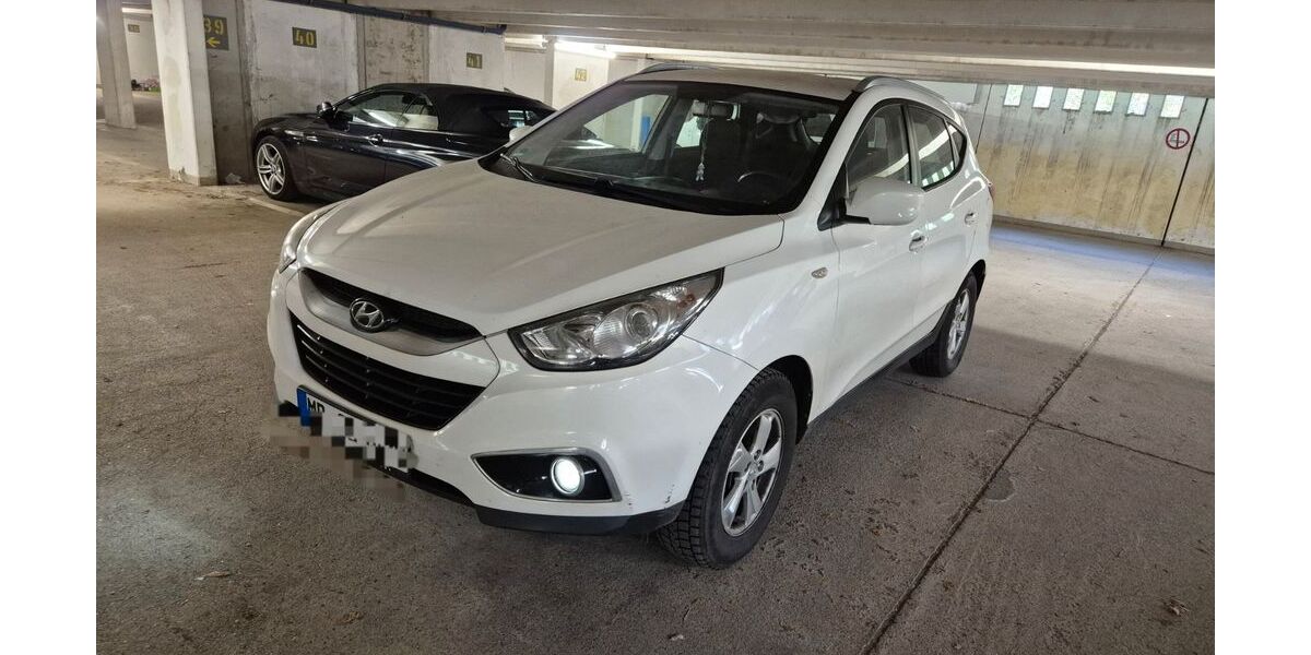 Hyundai ix35 136.000 km 5.590 &euro; Kirchhain 35274