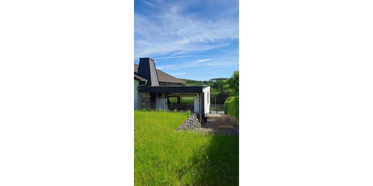 Einfamilienhaus Bad Endbach - 8 Zimmer, 300 m&sup2;, 395.000&euro; | Angebot:26926521