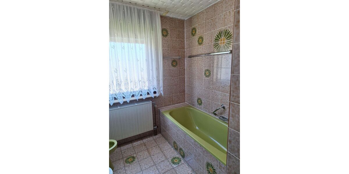Freistehendes Einfamilienhaus mit 6 Zimmern in Biedenkopf-Wallau - Einfamilienhaus Biedenkopf-Wallau Wallau | Angebot:27092690