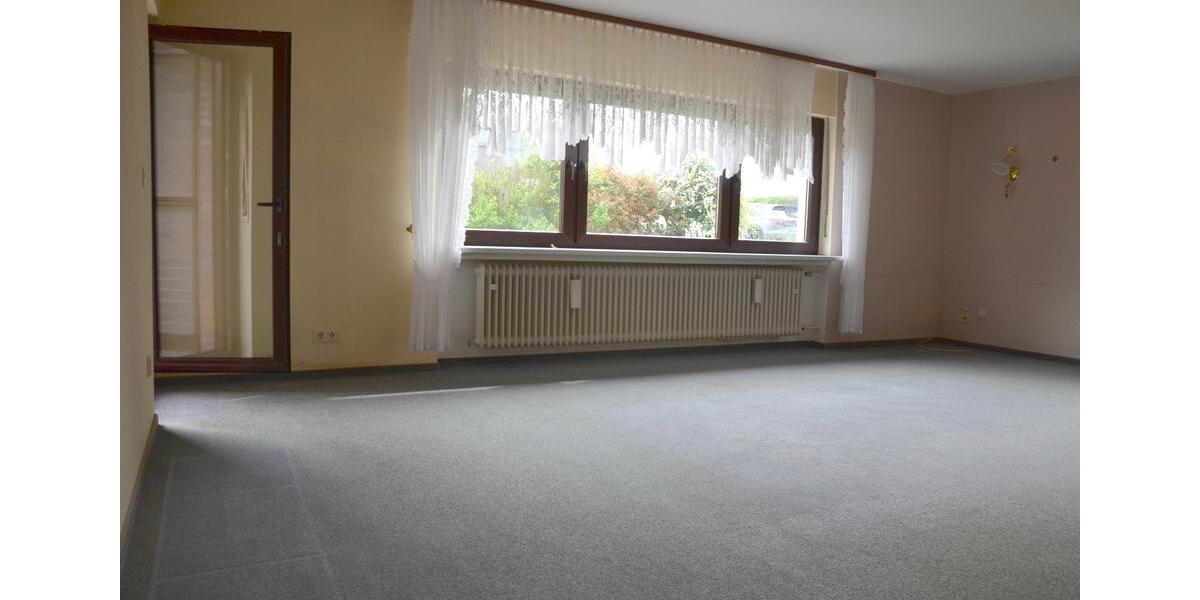 Einfamilienhaus Lahnau - 9 Zimmer, 229 m&sup2;, 490.000&euro; | Angebot:27085936