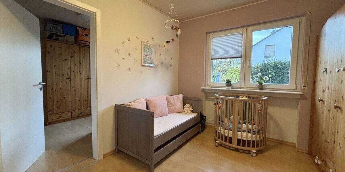 Mehrfamilienhaus, Wohnhaus Münchhausen - 9 Zimmer, 240 m&sup2;, 399.000&euro; | Angebot:25689246