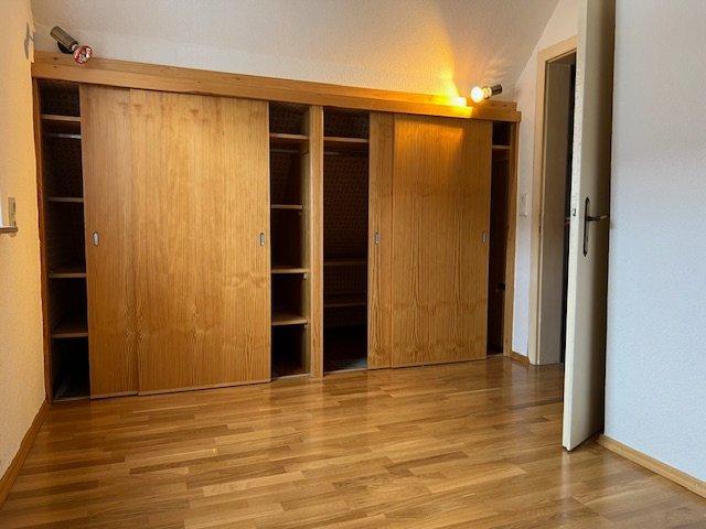 Einfamilienhaus Battenberg (Eder) - 6 Zimmer, 149 m&sup2;, 119.000&euro; | Angebot:26042292