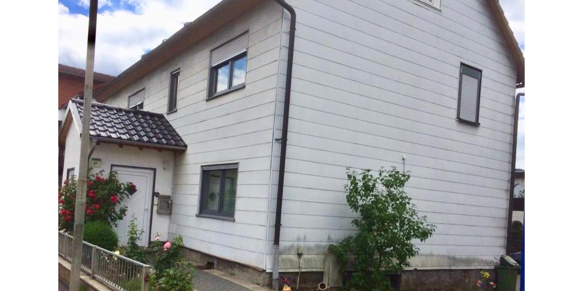 Einfamilienhaus Breidenbach - 4 Zimmer, 160 m&sup2;, 950&euro; | Angebot:25581567