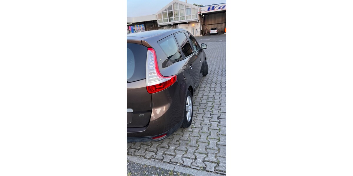 Renault Grand Scenic 125.000 km 12.000 &euro; Marburg 35037