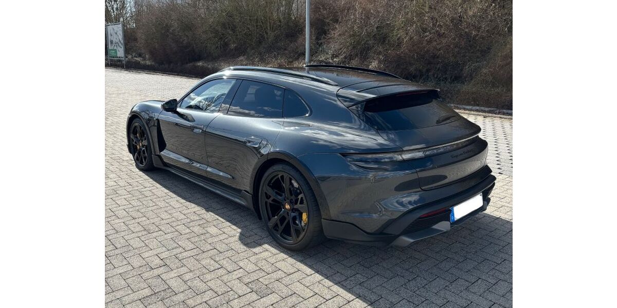 Porsche Taycan 9.980 km 102.690 &euro; Heuchelheim 35452