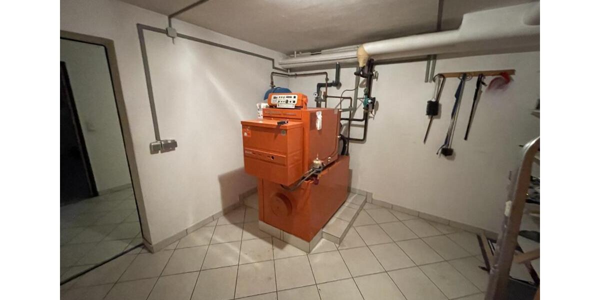 Einfamilienhaus Ebsdorfergrund - 6 Zimmer, 150 m&sup2;, 460.000&euro; | Angebot:25929897