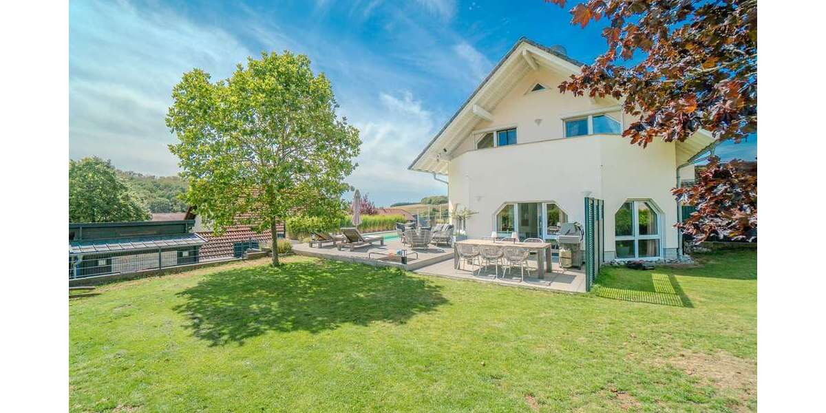 Exklusives Traumhaus mit Pool in Bischoffen OT - Einfamilienhaus Bischoffen | Angebot:27301482