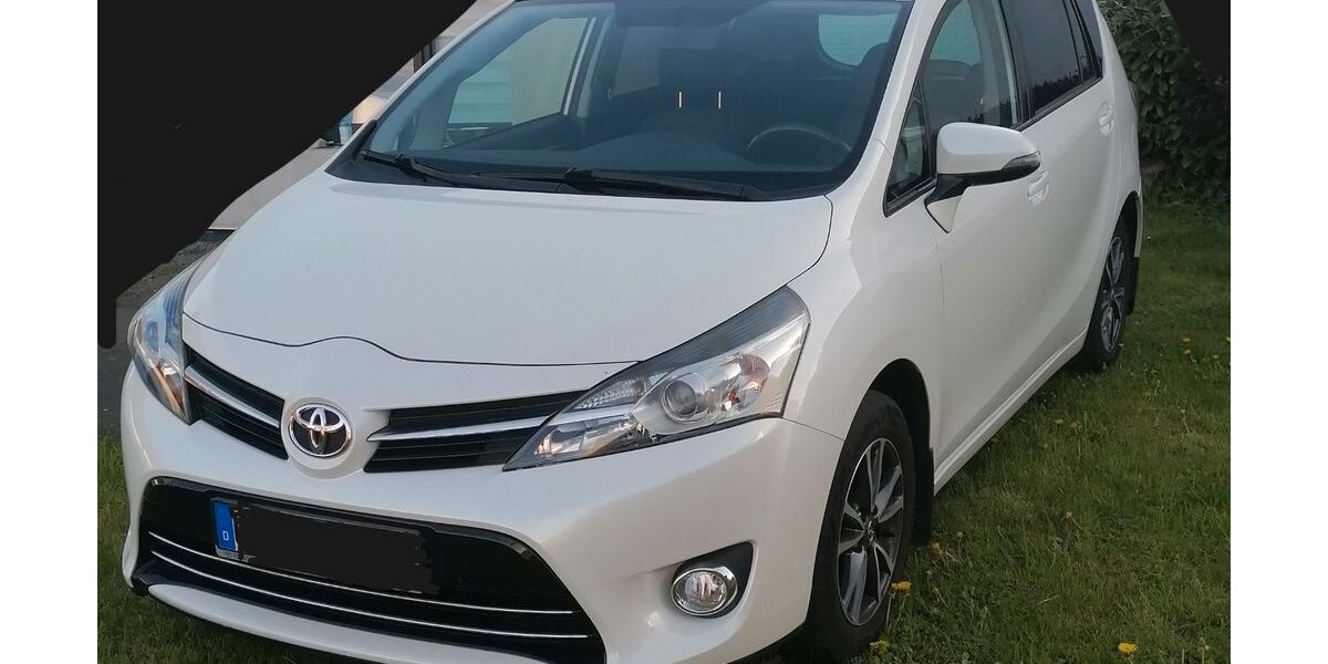 Toyota Verso 215.800 km 7.999 &euro; Grünberg 35305