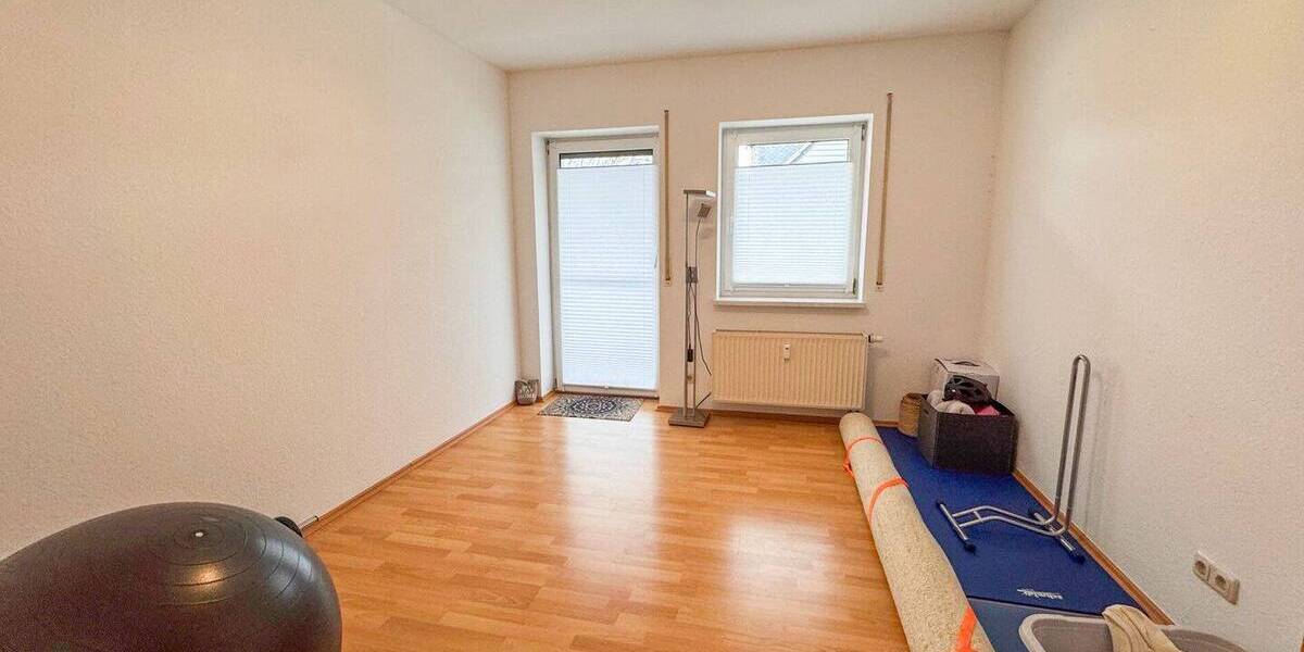 Etagenwohnung Cölbe - 3 Zimmer, 78 m&sup2;, 215.000&euro; | Angebot:26542701