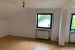 Dachgeschoßwohnung Reiskirchen - 3 Zimmer, 82 m&sup2;, 560&euro; | Angebot:25804446