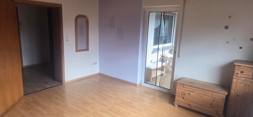 Etagenwohnung Dautphetal - 3 Zimmer, 98 m&sup2;, 1.100&euro; | Angebot:26049641