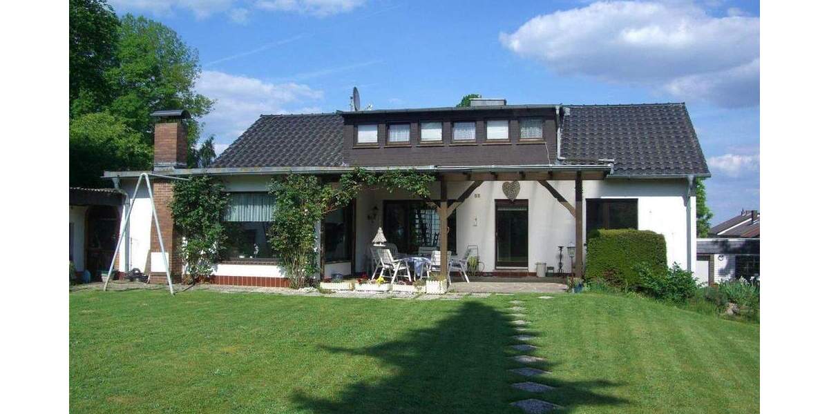 Einfamilienhaus Marburg-Schröck Schröck - 8 Zimmer, 180 m&sup2;, 480.000&euro; | Angebot:25823311