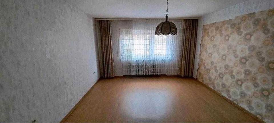 Mehrfamilienhaus, Wohnhaus Mücke - 11 Zimmer, 260 m&sup2;, 294.000&euro; | Angebot:26960084