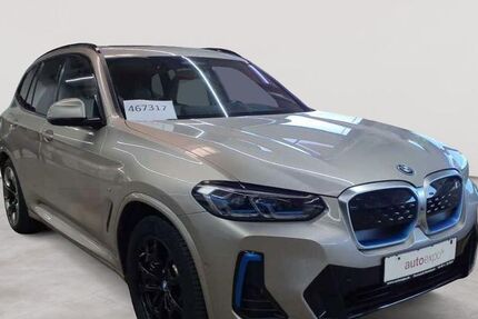 BMW iX3 121.645 km 29.989 &euro; Fernwald-Steinbach 35463