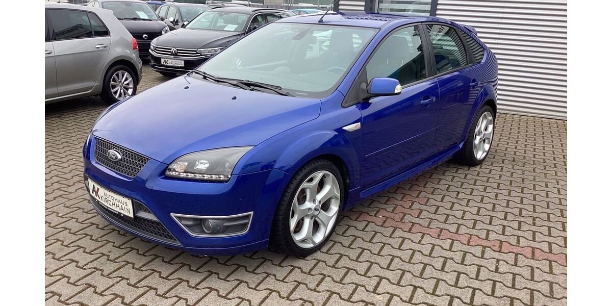 Ford Focus 97.141 km 12.490 &euro; Kirchhain 35274