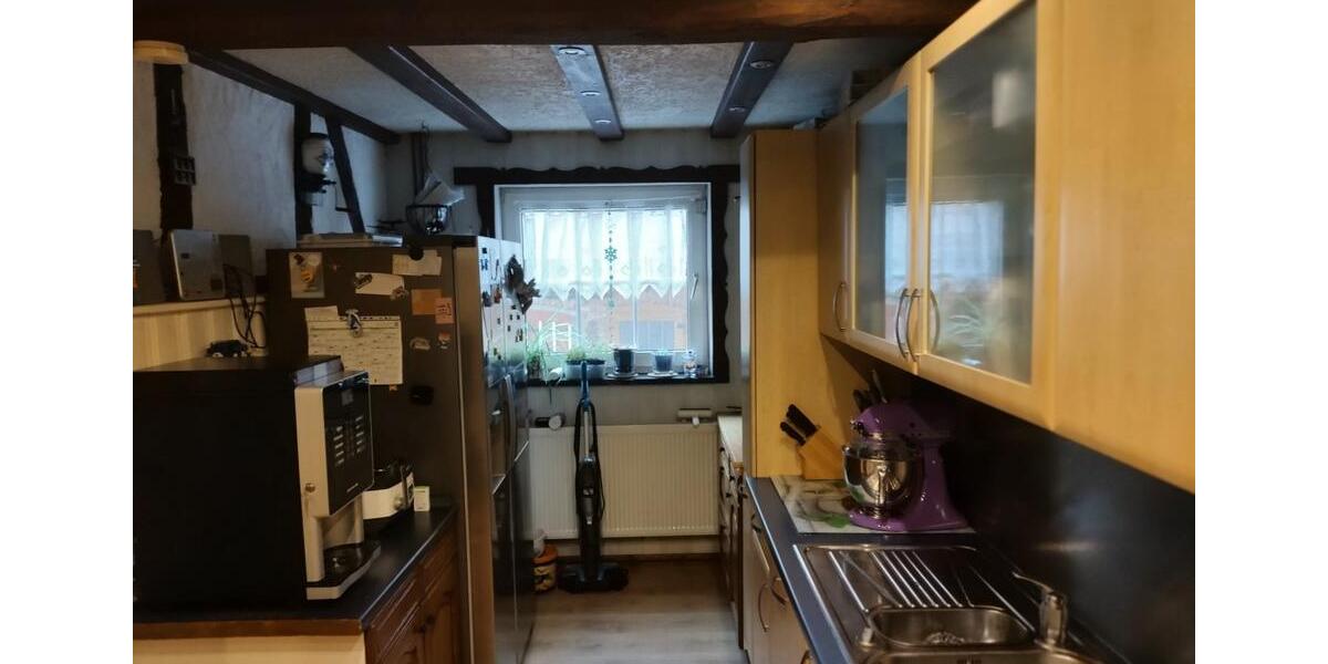 Einfamilienhaus Dautphetal - 9 Zimmer, 140 m&sup2;, 199.000&euro; | Angebot:26299866