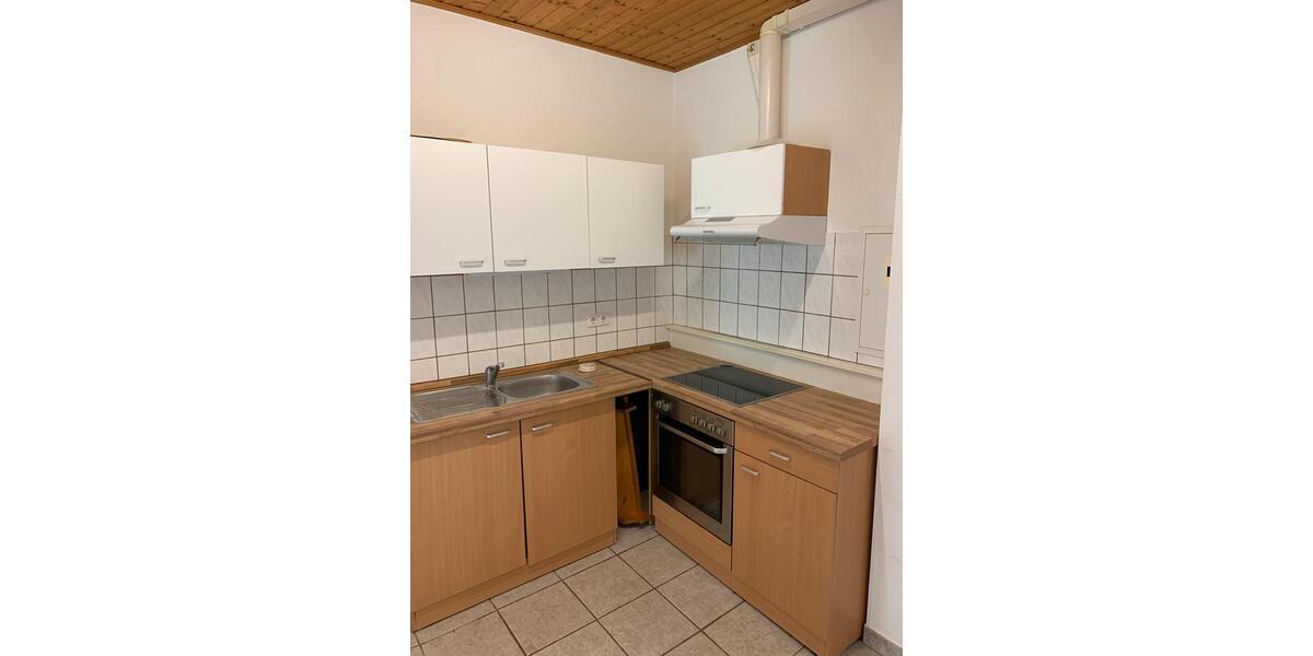 Etagenwohnung Münchhausen - 1 Zimmer, 40 m&sup2;, 260&euro; | Angebot:25043536