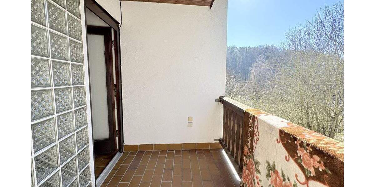 Mehrfamilienhaus, Wohnhaus Stadtallendorf-Wolferode Wolferode - 6 Zimmer, 208 m&sup2;, 299.900&euro; | Angebot:25775613