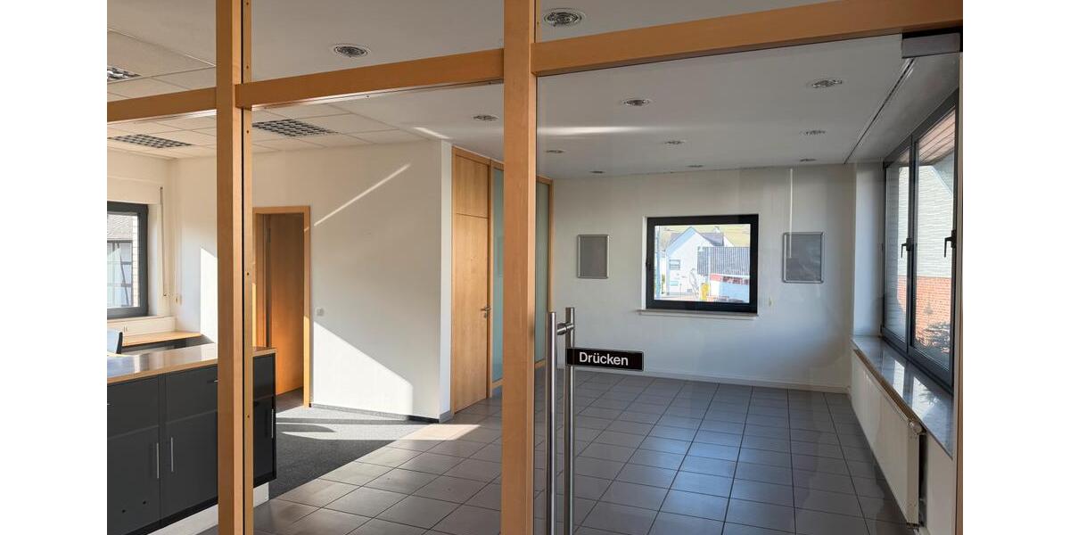 Gewerbeobjekt Bischoffen - 740&euro; | Angebot:25791915