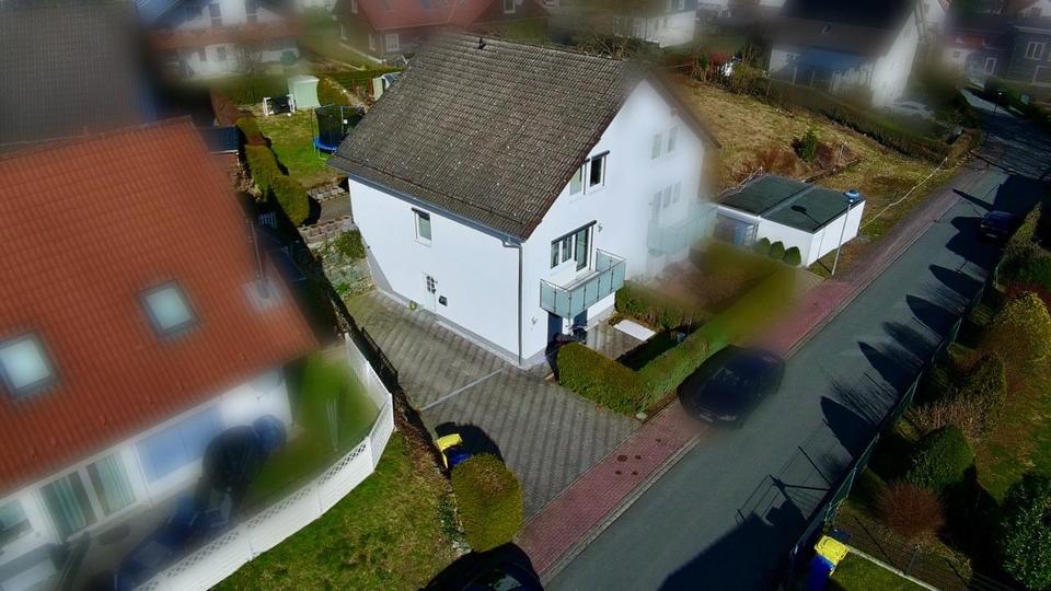 Doppelhaushälfte Bad Laasphe - 6 Zimmer, 140 m&sup2;, 295.000&euro; | Angebot:25408072