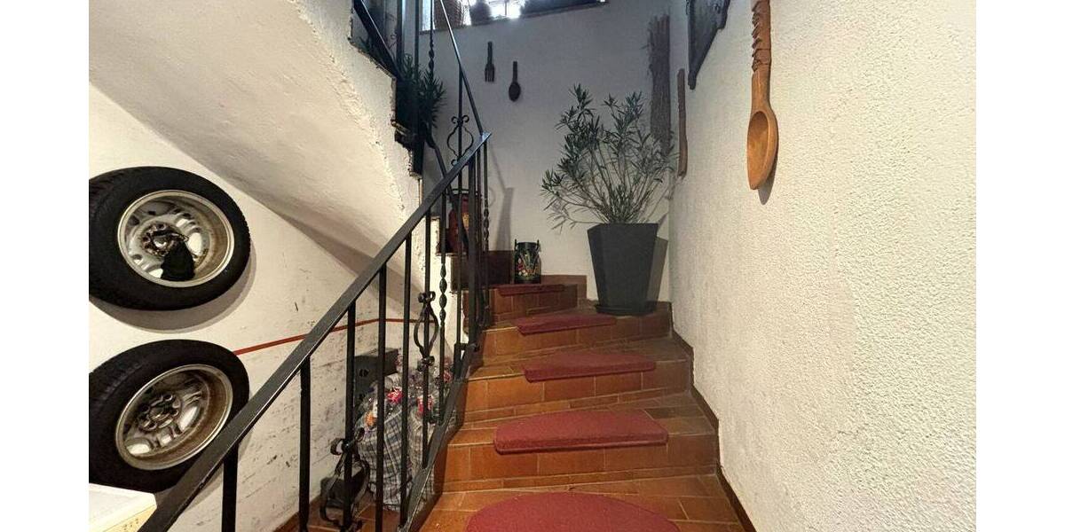 Mehrfamilienhaus, Wohnhaus Wetter Oberrosphe - 7 Zimmer, 168 m&sup2;, 257.000&euro; | Angebot:25689220